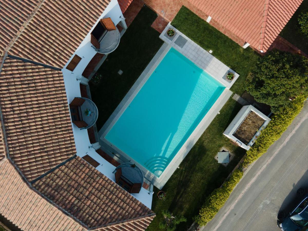 Mera House Posada  Luaran gambar